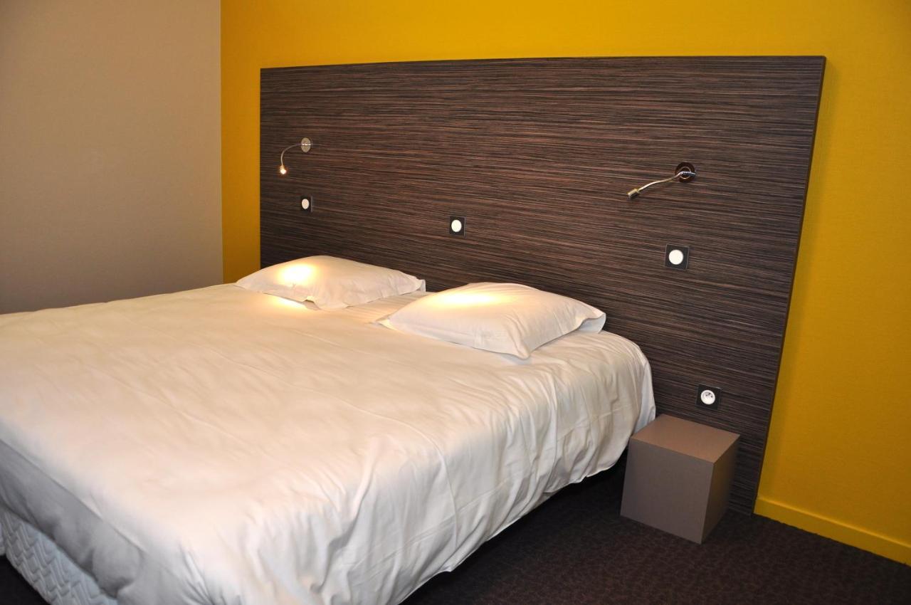 Logis Hotel A La Bonne Auberge Laval  Ngoại thất bức ảnh