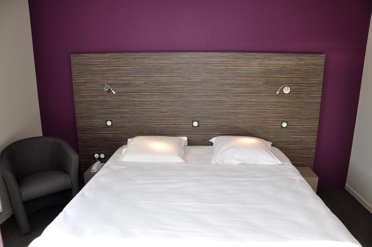 Logis Hotel A La Bonne Auberge Laval  Ngoại thất bức ảnh